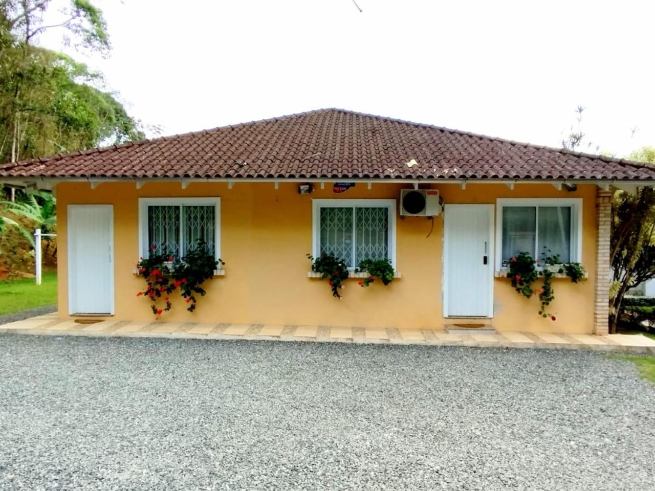 Bela Vista Hospedagem Joinville Bagian luar foto